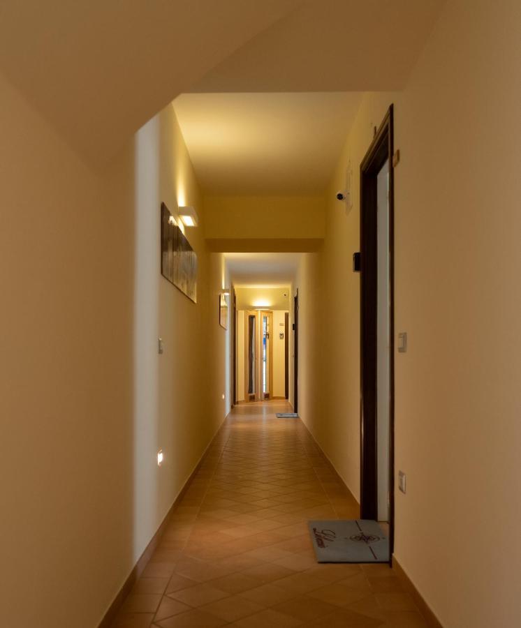 Libeccio - Apartment With Terrace And Sea View マイオーリ エクステリア 写真